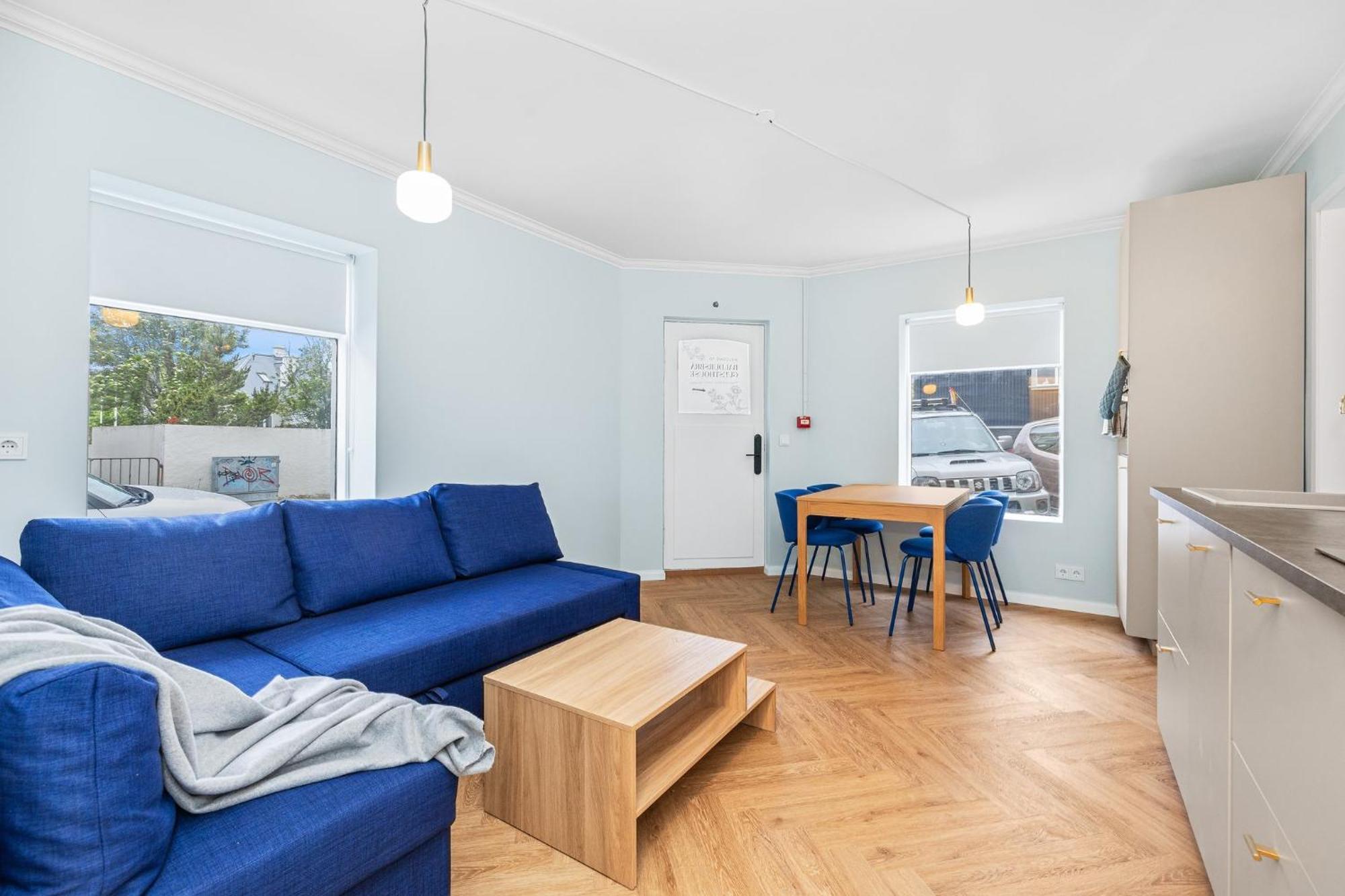 Downtown Baldursbra - Two Bedroom Apartment レイキャヴィーク エクステリア 写真